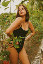 Load image into Gallery viewer, FALCON entero CRINKLE