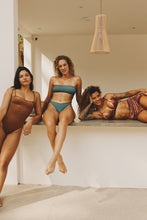 Load image into Gallery viewer, MANDY top CRINKLE