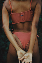 Load image into Gallery viewer, OLIVIA bottom CRINKLE